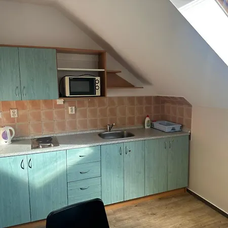 Zalak アパートホテル